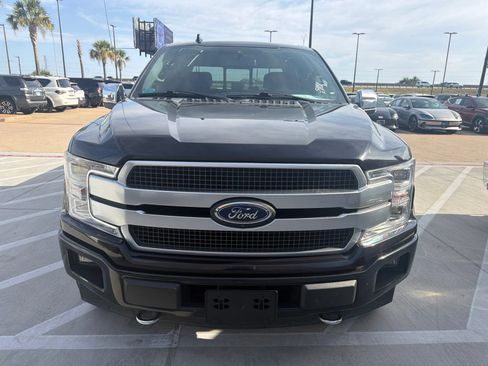 Used 2019 Ford F150 Platinum w/ Equipment Group 701A Luxury AWD/4WD image 2