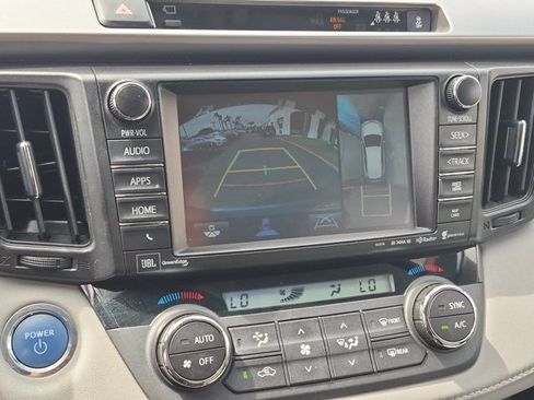 Used 2017 Toyota RAV4 Limited AWD/4WD image 14