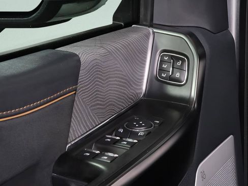 Used 2023 Ford F150 Platinum AWD/4WD image 23