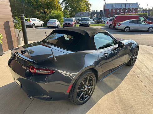 Used 2016 MAZDA MX-5 Miata Club image 28