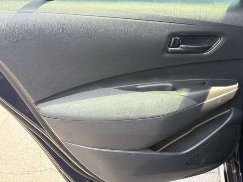 Used 2022 Toyota Corolla LE FWD image 19