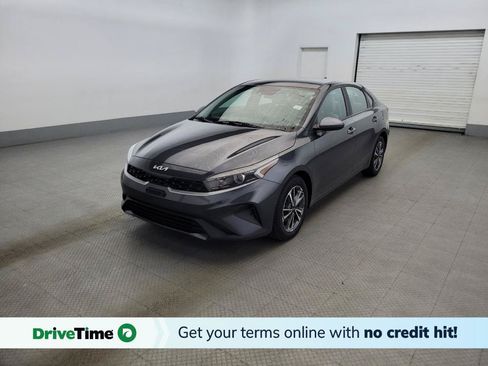 Used 2023 Kia Forte LXS FWD image 1