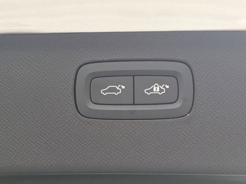 New 2026 Volvo XC90 T8 Ultra w/ Lounge Package image 14