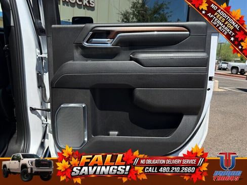 Used 2024 GMC Sierra 3500 Denali w/ Denali Reserve Package AWD/4WD image 26