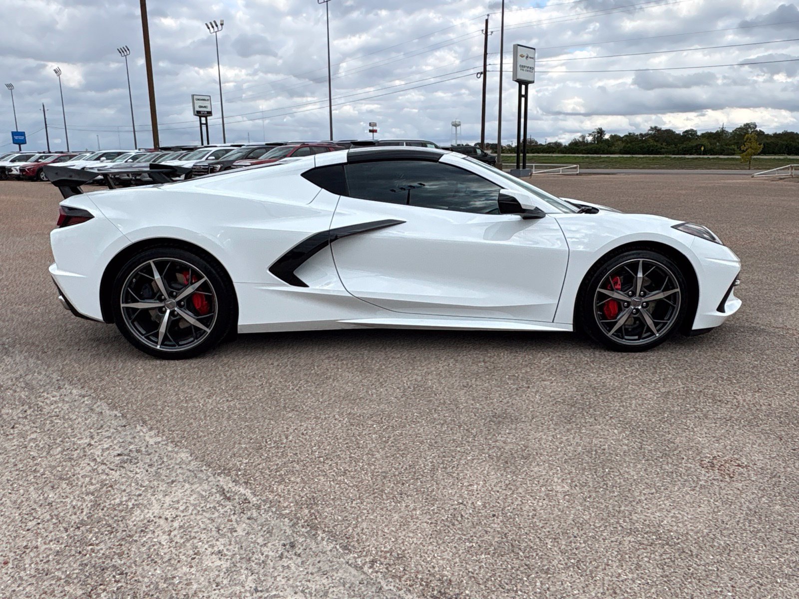 Used 2020 Chevrolet Corvette Stingray Premium Cpe w/ 3LT Preferred Equipment Group RWD image 7