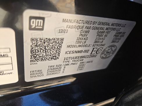 Used 2024 GMC Sierra 1500 AT4 w/ AT4 Premium Package AWD/4WD image 29