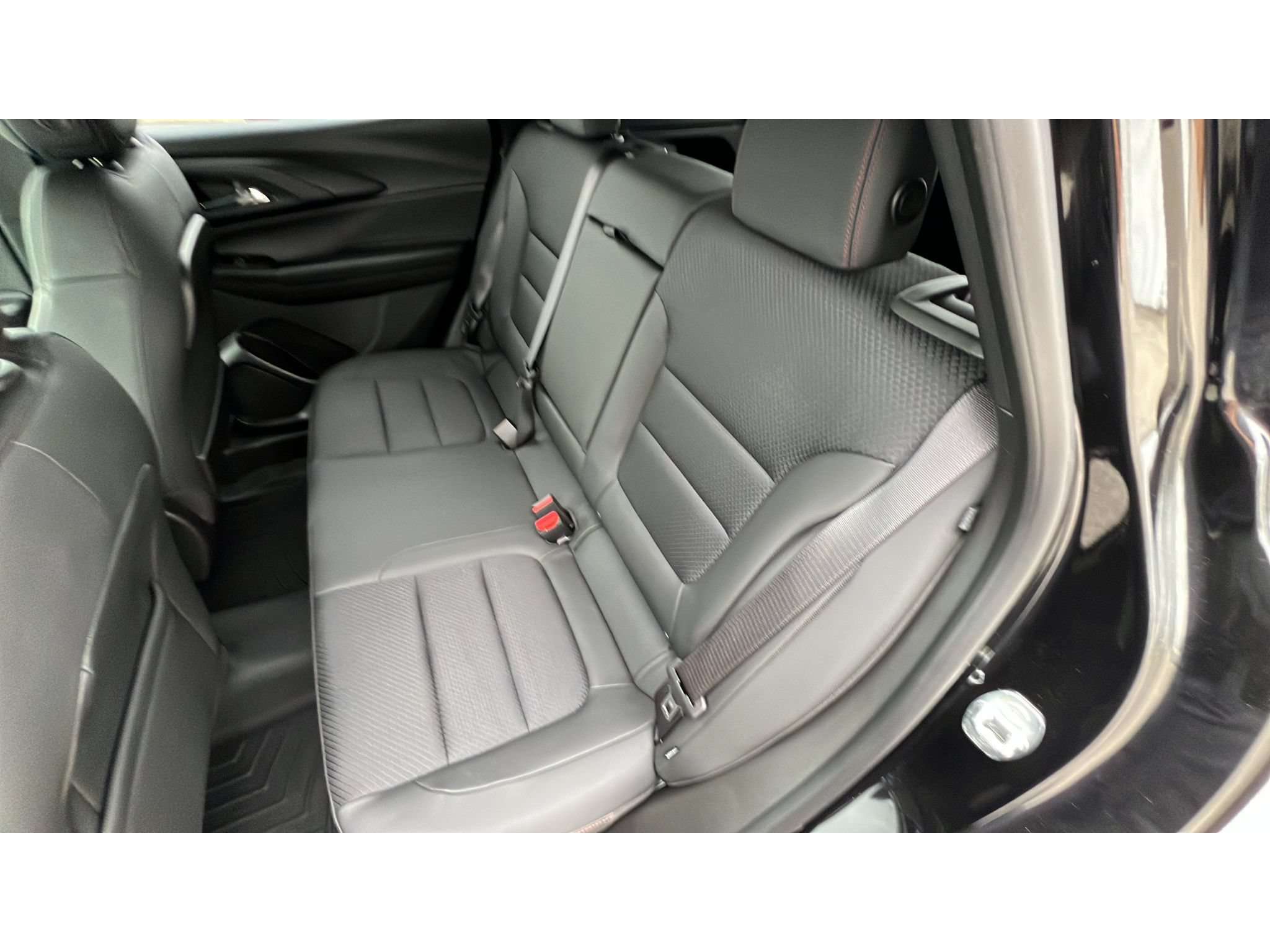 Certified 2023 Chevrolet TrailBlazer RS AWD/4WD image 28
