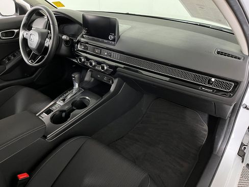 Used 2023 Honda Civic EX image 26