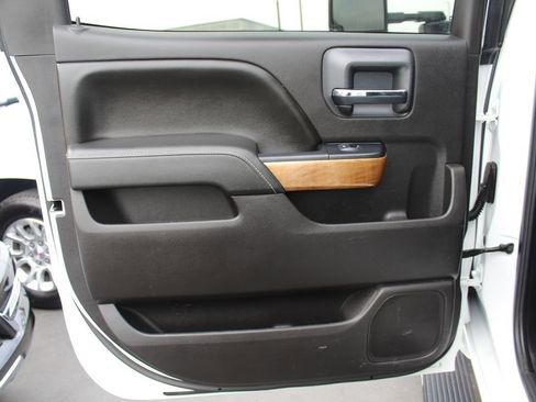 Used 2016 Chevrolet Silverado 2500 LTZ w/ Duramax Plus Package image 28