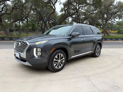 Used 2020 Hyundai Palisade SEL FWD image 1