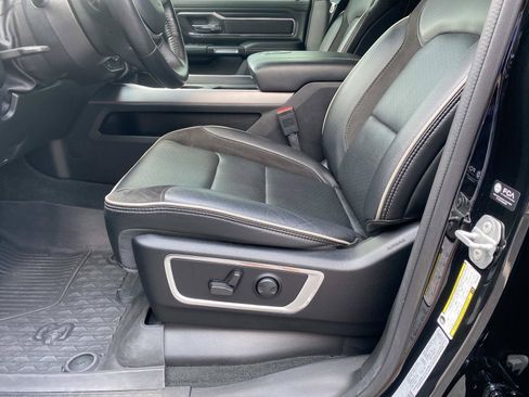 Used 2023 RAM 1500 Laramie AWD/4WD image 25