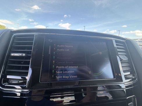 Used 2021 INFINITI QX80 Luxe image 18