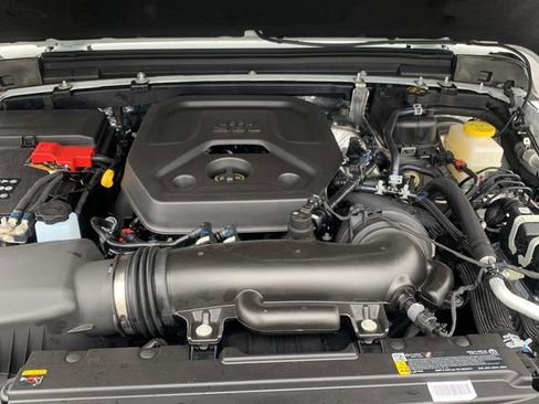 New 2026 Jeep Wrangler Unlimited Rubicon image 12