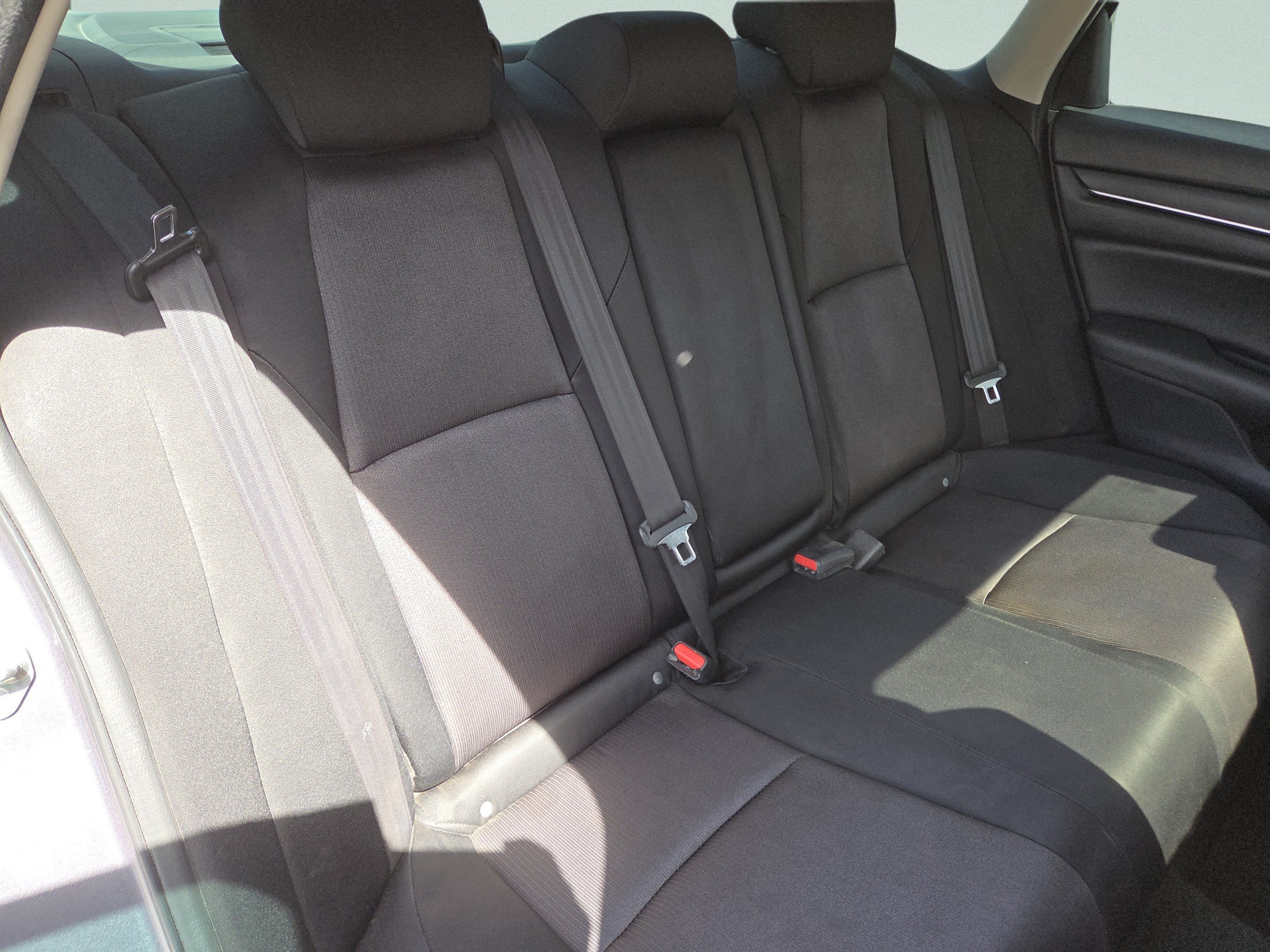 Used 2020 Honda Accord EX image 5