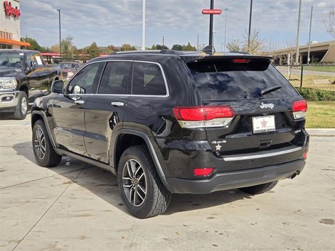 Used 2021 Jeep Grand Cherokee Limited image 4