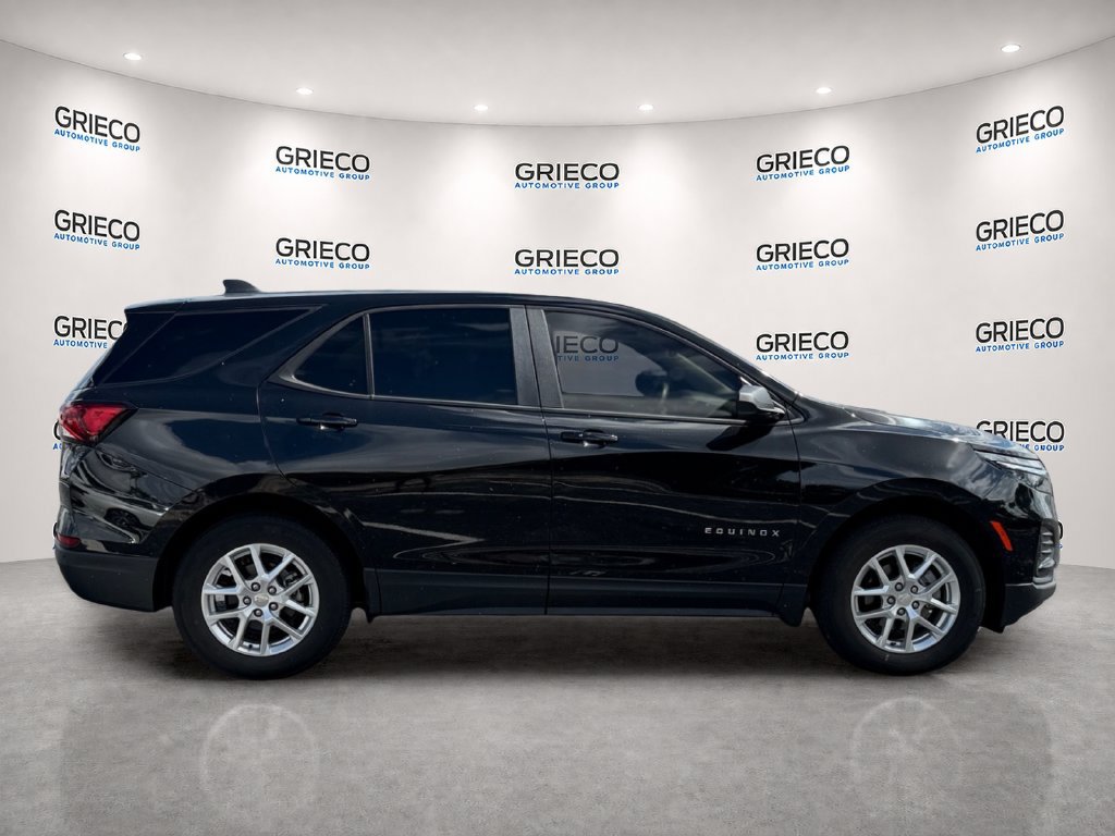 Used 2024 Chevrolet Equinox LS w/ LS Convenience Package FWD image 8