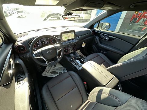 New 2025 Chevrolet Blazer RS w/ Driver Confidence II Package image 17