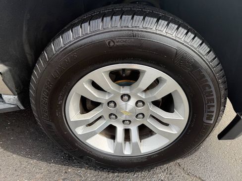 Used 2016 Chevrolet Tahoe LT AWD/4WD image 12