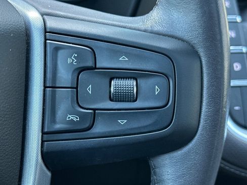 Used 2023 GMC Yukon SLT AWD/4WD image 38