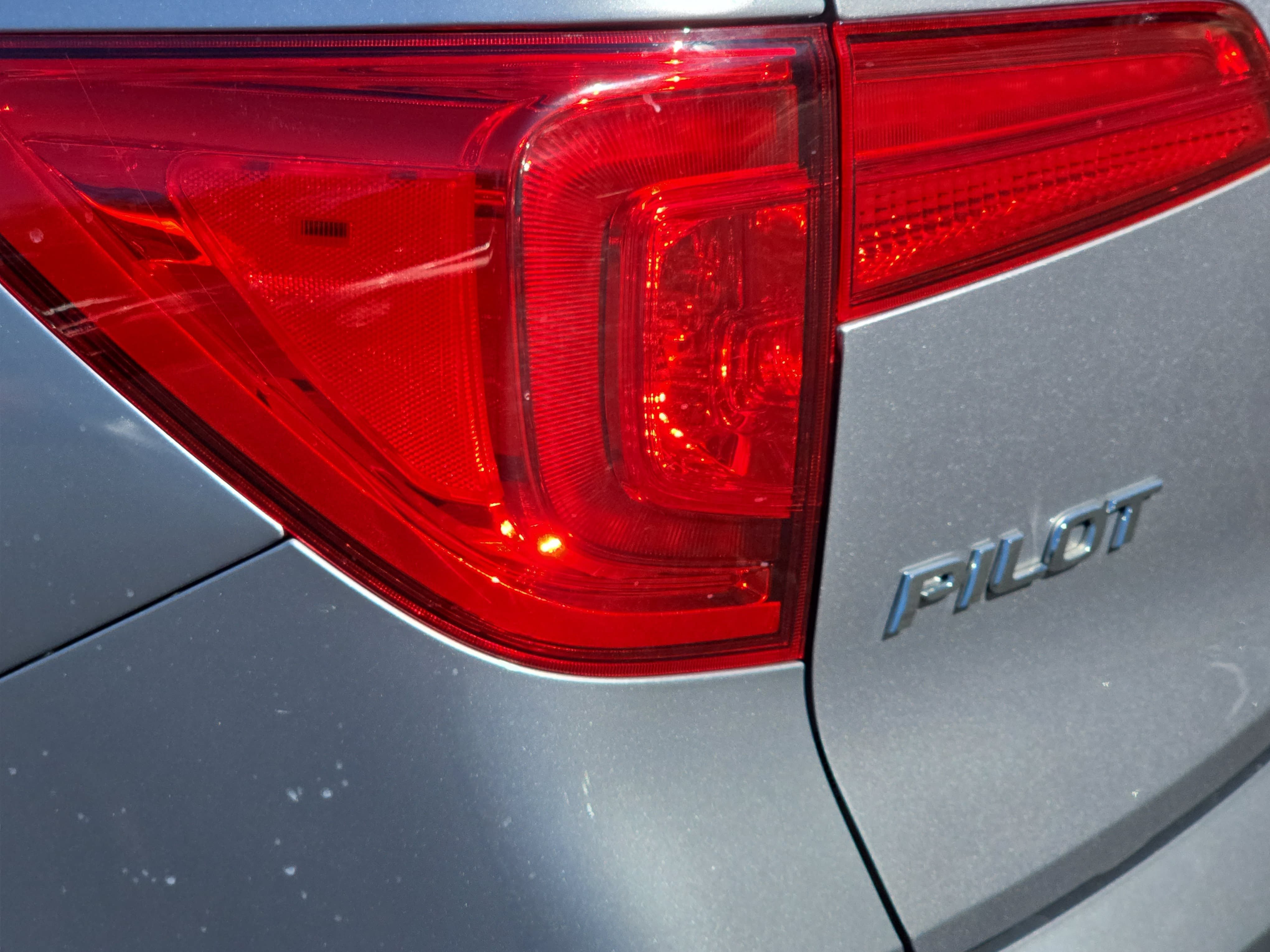 Used 2016 Honda Pilot EX-L image 36