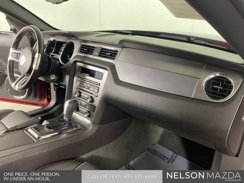 Used 2014 Ford Mustang GT Premium w/ Comfort Package RWD image 20