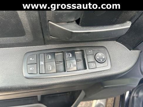 Used 2015 RAM 2500 Tradesman w/ Chrome Appearance Group image 10