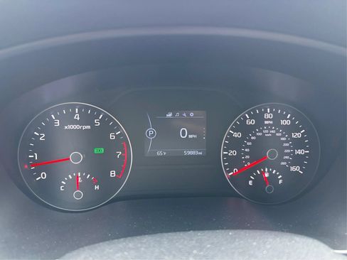 Used 2018 Kia Sportage LX FWD image 16