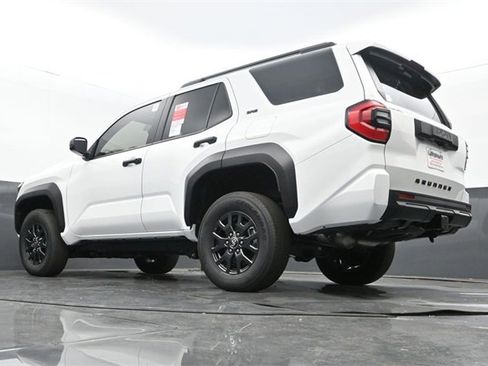 New 2026 Toyota 4Runner SR5 image 23