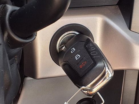 Used 2023 Ford F150 XL w/ Trailer Tow Package image 13