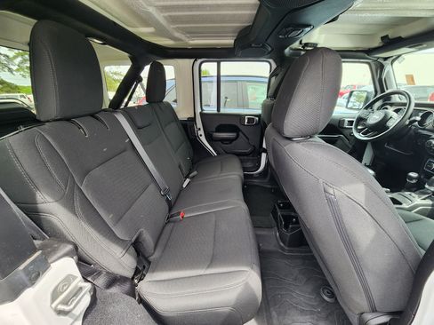 Used 2019 Jeep Wrangler Unlimited Sport S AWD/4WD image 15