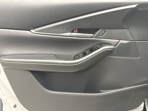 Used 2025 MAZDA CX-30 AWD 2.5 S w/ Select Sport Pkg image 9