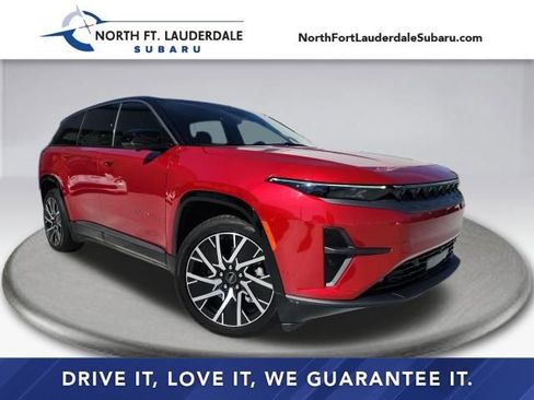 Used 2025 Jeep Wagoneer S Limited image 1