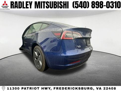 Used 2022 Tesla Model 3 Standard Range RWD image 5
