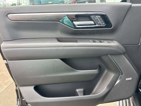 New 2026 Chevrolet Tahoe Premier image 25