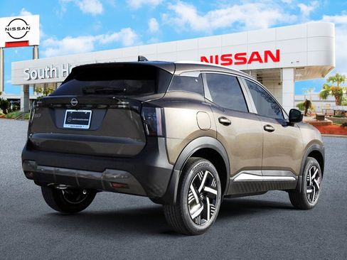 New 2026 Nissan Kicks SV w/ SV Premium Package image 4