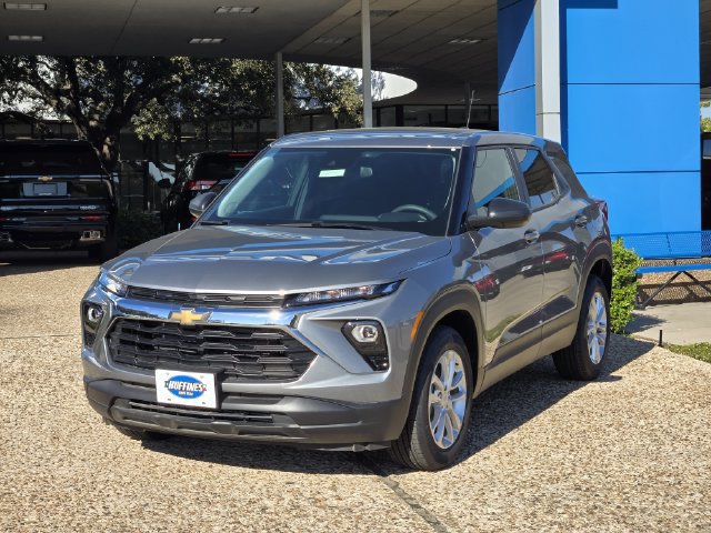 New 2026 Chevrolet TrailBlazer LS w/ LS Convenience Package FWD image 3