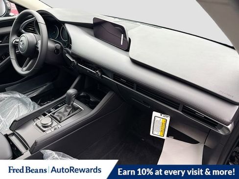 New 2026 MAZDA MAZDA3 2.5 S Sedan w/ Preferred Pkg image 28