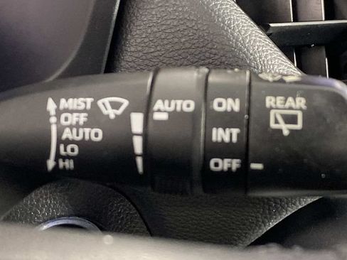 Used 2024 Toyota RAV4 XSE w/ Advanced Technology Package AWD/4WD image 19