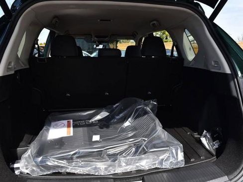 New 2026 Nissan Rogue SV image 27