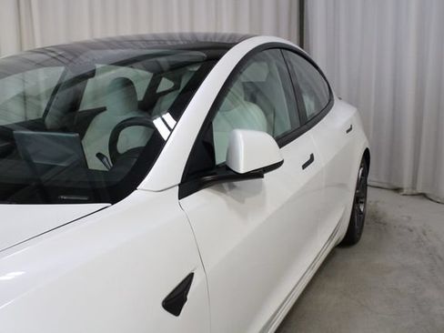 Used 2021 Tesla Model 3 Long Range AWD/4WD image 33