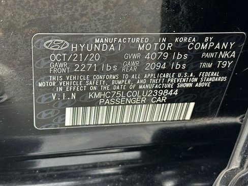 Used 2020 Hyundai Ioniq SE FWD image 28