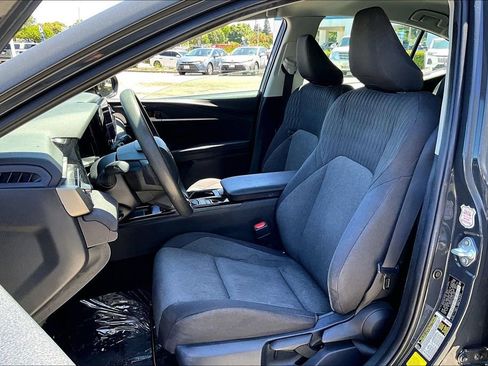 Used 2025 Toyota Camry LE FWD image 21