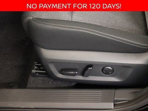 New 2026 Nissan Rogue SV image 10