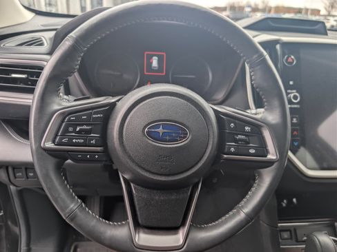 Used 2024 Subaru Ascent Touring AWD/4WD image 17