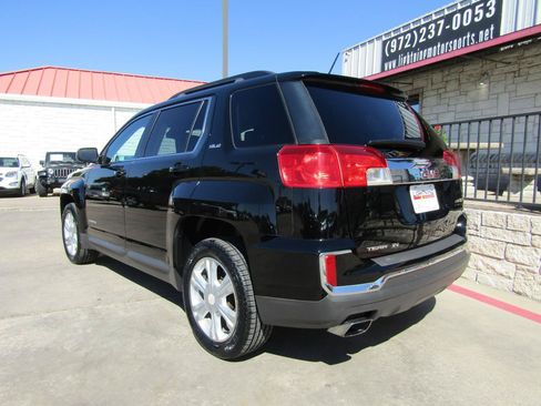 Used 2017 GMC Terrain SLE w/ Convenience Package FWD image 3
