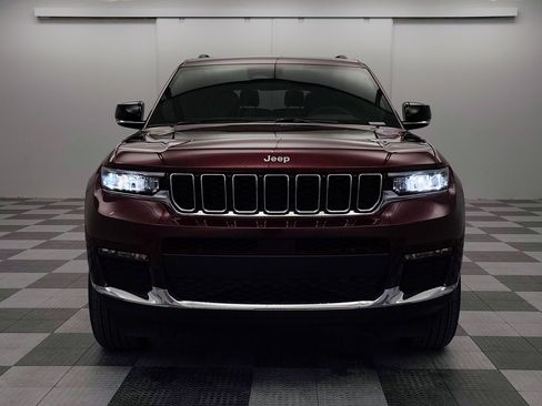 New 2025 Jeep Grand Cherokee L Limited image 6