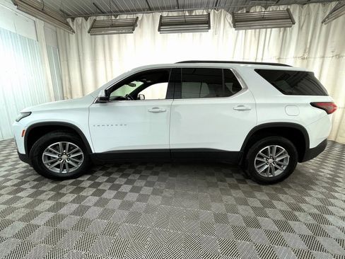 Certified 2022 Chevrolet Traverse LT image 16