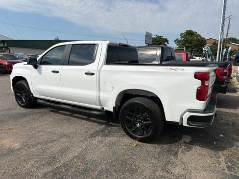 Used 2025 Chevrolet Silverado 1500 Custom w/ Turbomax Blackout Package AWD/4WD image 2