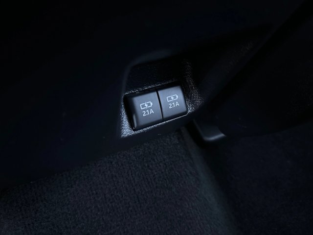Used 2021 Toyota 4Runner SR5 AWD/4WD image 21