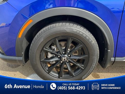 Used 2025 Honda CR-V Sport-L image 9